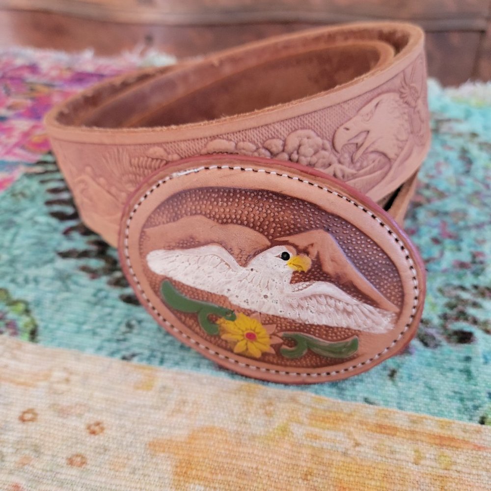 New Western Eagle Genuine Leather Belt. 44" x 1.5 " width